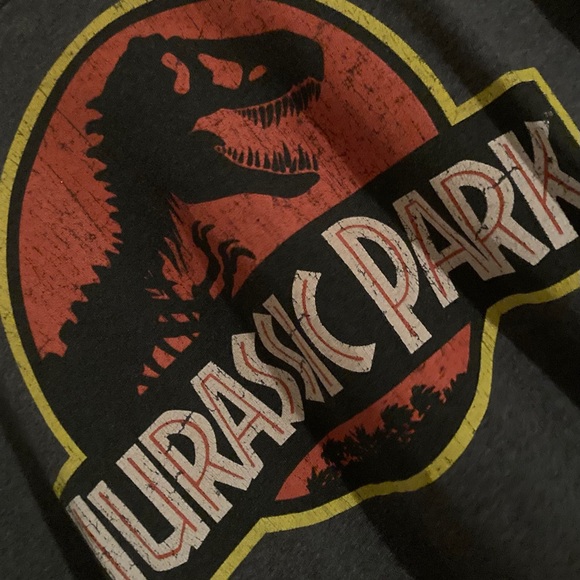 Jurassic World Black Red Graphic Design “ Jurassic Park” T-Shirt - Picture 2 of 4
